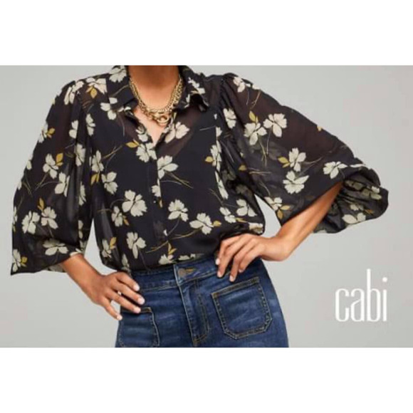 CAbi Cosmo Blouse Black Floral Chiffon Sheer Button Front Top 4159 Size Large - Picture 3 of 13